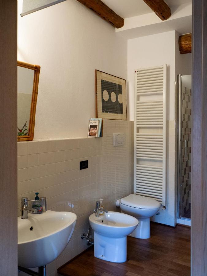 Apartamento Monolocale Sui Tetti Di Bologna - Via Indipendenza Exterior foto