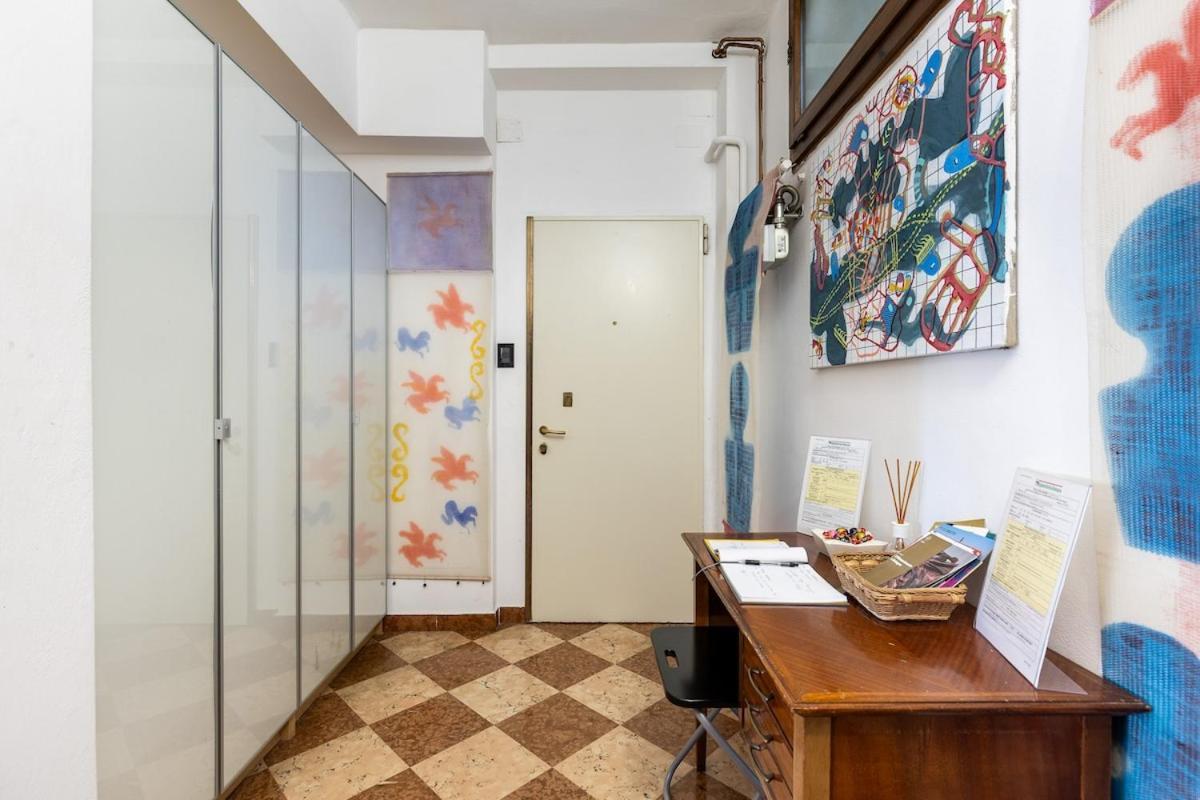 Apartamento Monolocale Sui Tetti Di Bologna - Via Indipendenza Exterior foto