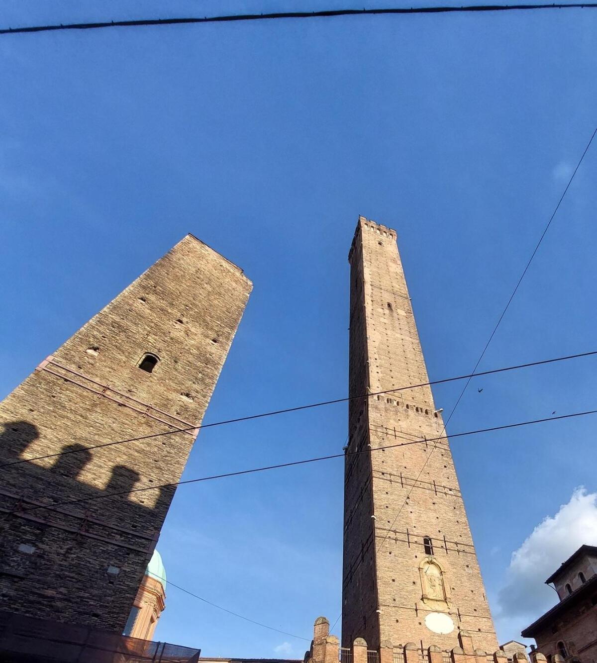 Apartamento Monolocale Sui Tetti Di Bologna - Via Indipendenza Exterior foto