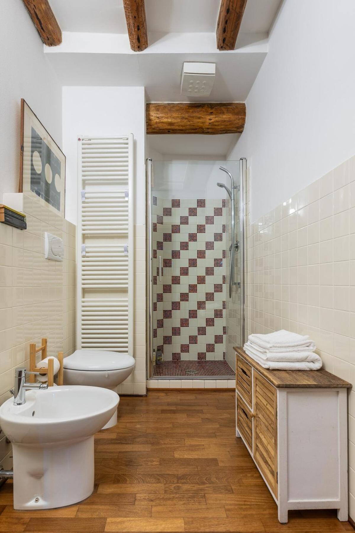 Apartamento Monolocale Sui Tetti Di Bologna - Via Indipendenza Exterior foto